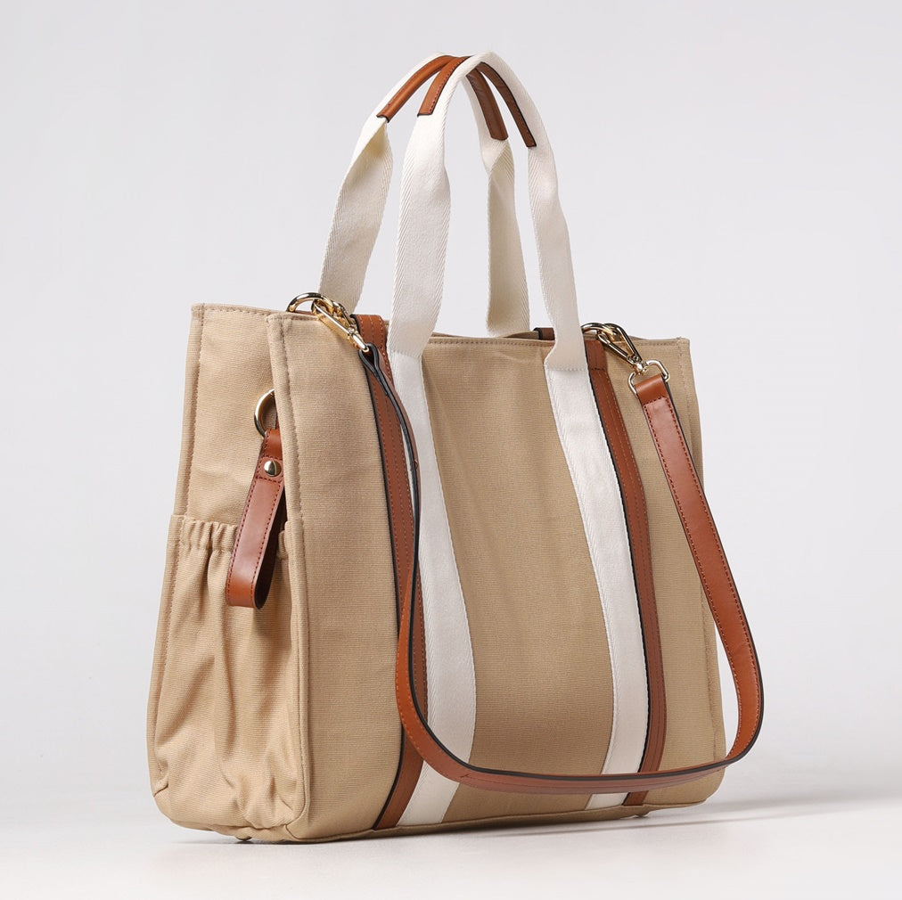 『Chloe』クロエ ロゴ マザーズバッグ